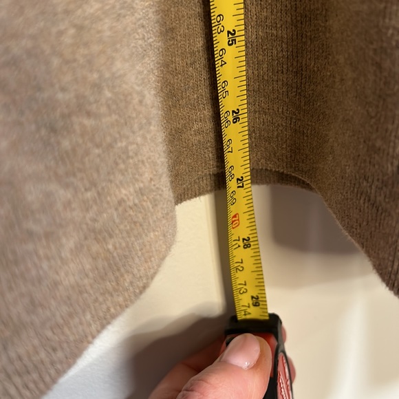 Gently used Polo Ralph Lauren 3/4 zip sweater in size XL - Picture 10 of 11